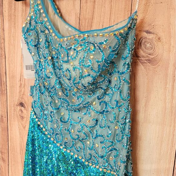NWT Panoply Turquoise Blue Sequin Gown, Style # 14569, Sz 6 - Picture 4 of 11